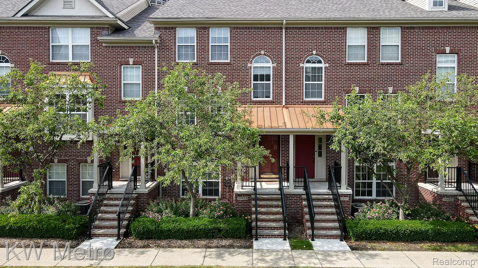 25493 Saint James #1 photo 1