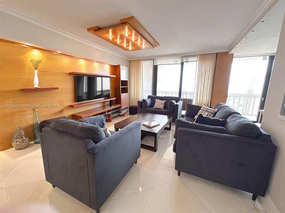 1st image of 19355 Turnberry Way APT 20L