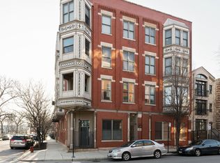 834 N Wood St APT 2S, Chicago, IL 60622