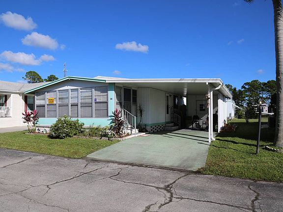 4th image of 38 Freedom Dr