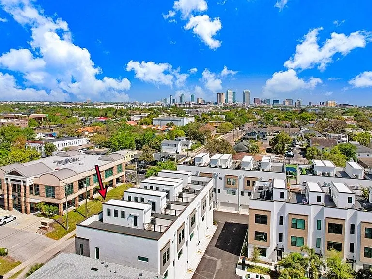 2506 W Cleveland St #20 — Photo 32