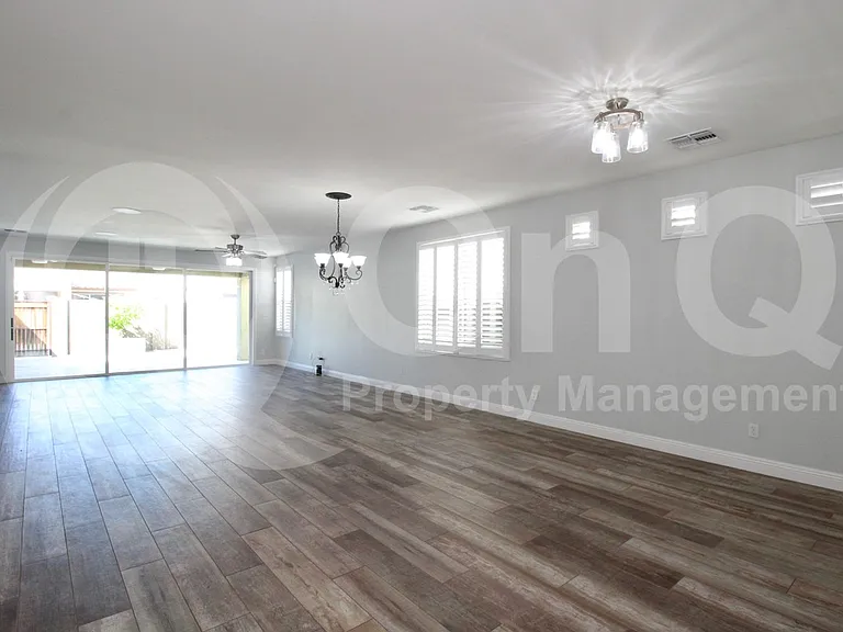 3308 E Patrick St — Photo 11