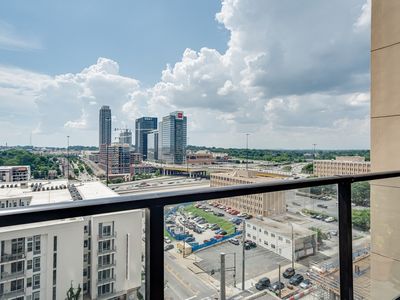 1280 W Peachtree St NW, Atlanta, GA, 30309