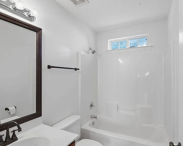 9740 Veronica Dr — Photo 24