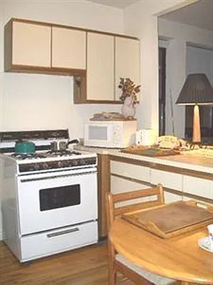 Rented by Douglas Elliman | media 19