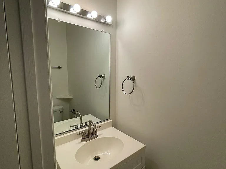 128 Beechwood Dr — Photo 9