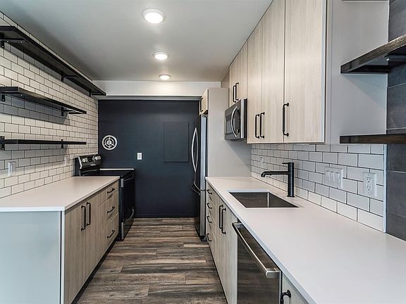 2nd image of 2124 Pauline Blvd APT 205