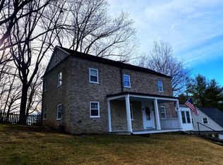 410 Mount View Dr, Staunton, VA 24401