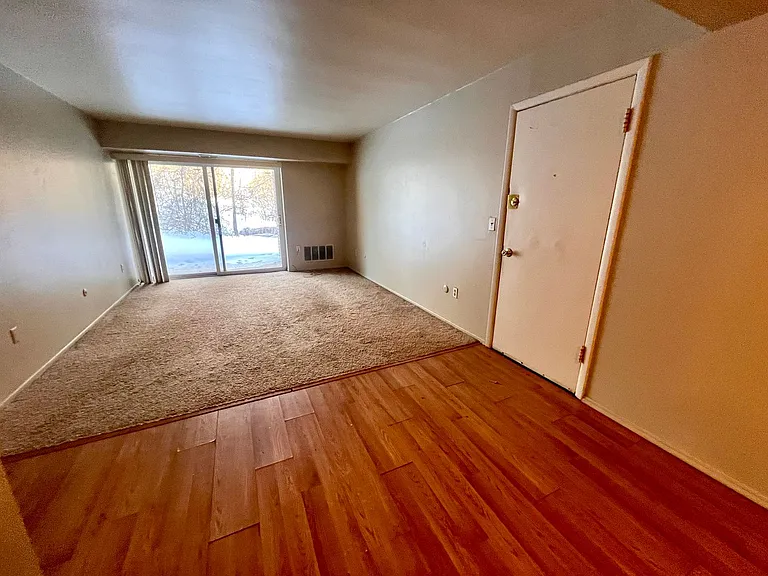 4062 Sanlin Dr — Photo 7