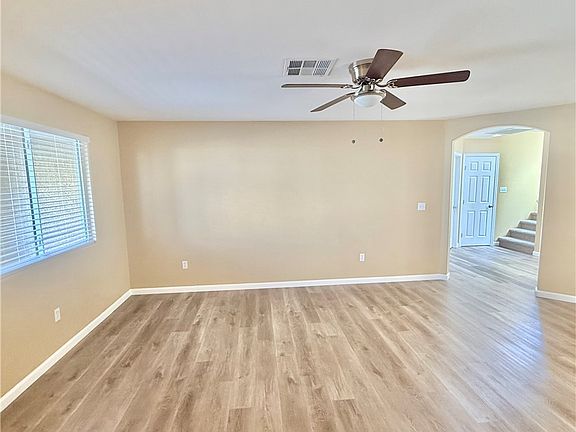 3rd image of 10437 Concetta Ave