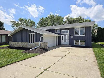 3200 15th AVENUE, South Milwaukee, WI, 53172