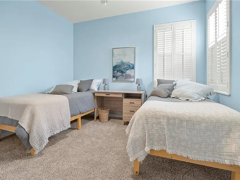 20516 Larino Loop — Photo 32