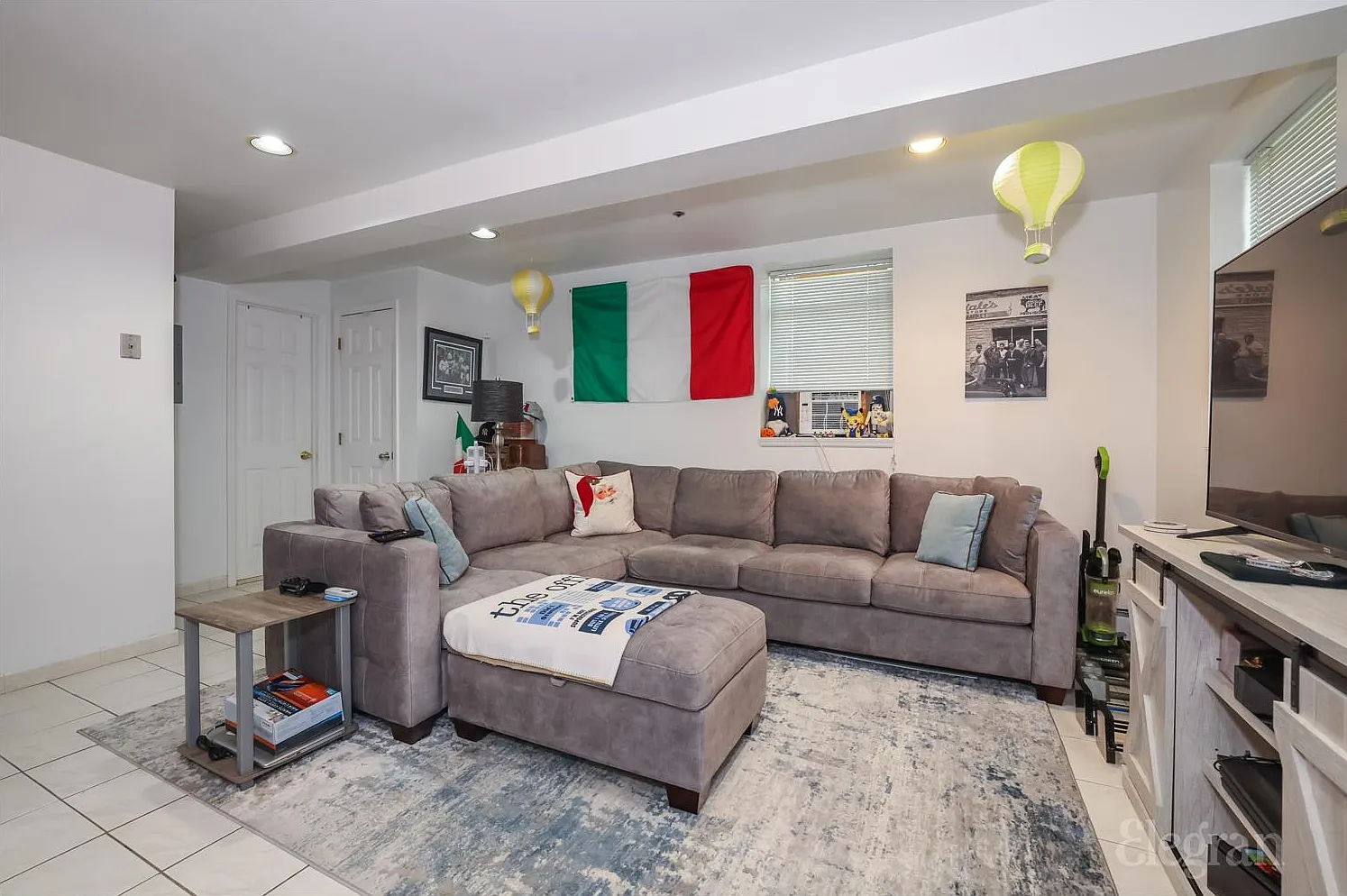 1 bed, 850 sqft, $2,400 — Photo 4