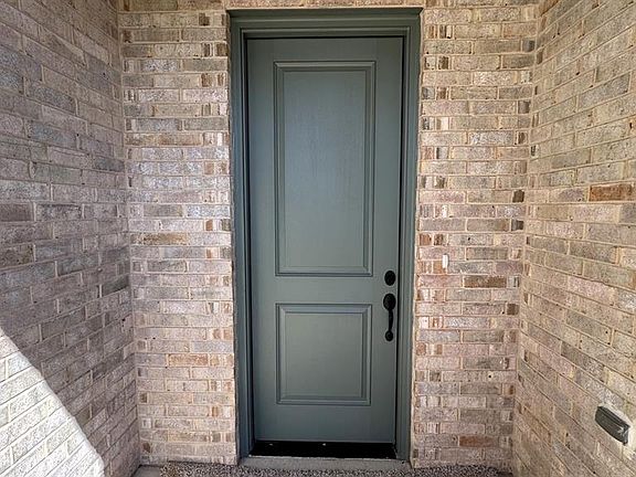 2nd image of 8109 NW 146th St