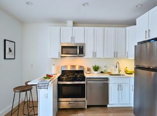 23-84 37th St #1, Astoria, NY 11105