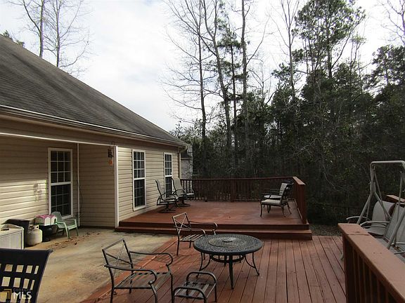 4th image of 136 River Park Cir