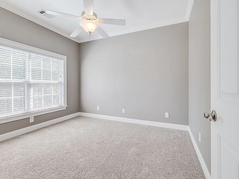 23 Lake Heron Ct W — Photo 34