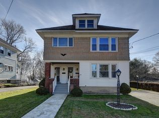 52 Abbott St, Pittsfield, MA 01201