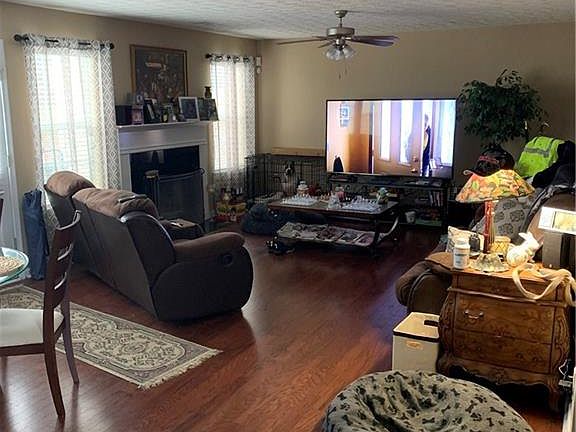 4th image of 3767 Galt Pl