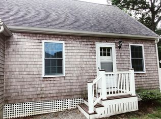 5 Robinwood Rd #5, Buzzards Bay, MA 02532