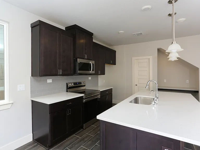 16011 Babcock Rd #3 — Photo 4