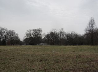 1492 Weston St, Pea Ridge, AR 72751