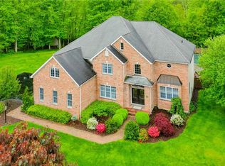 16 Angela Ct, Hopewell Junction, NY 12533