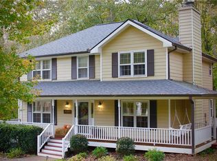 1804 Yorkshire Dr, Woodstock, GA 30189