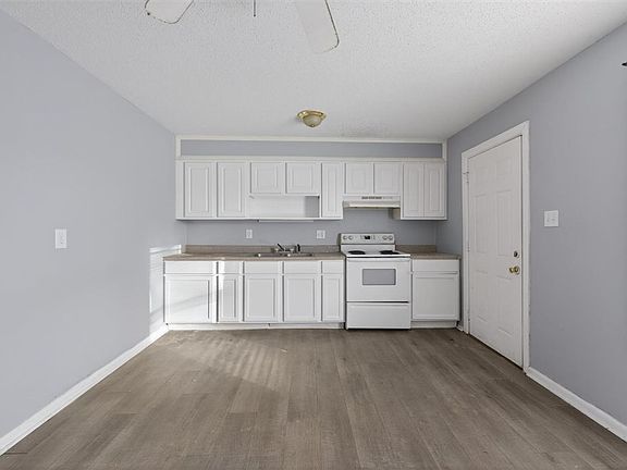 5th image of 2749 Dawson St