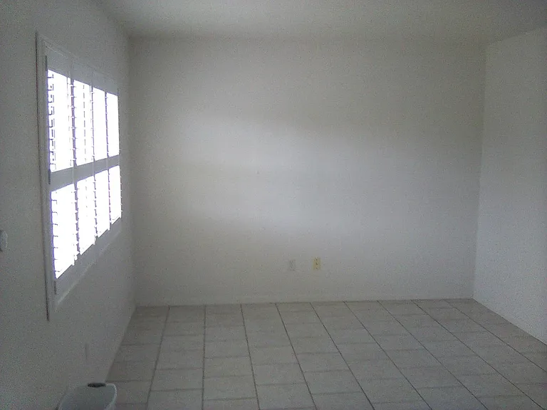 857 Oleander Ave — Photo 9