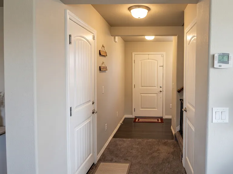 9774 Vistas Park Dr — Photo 10