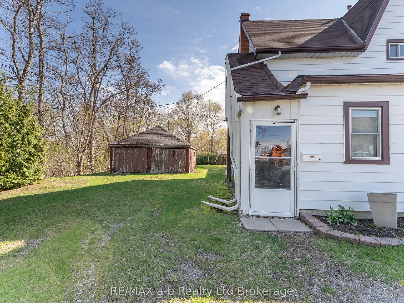 1 bed, $1,400 — Photo 2