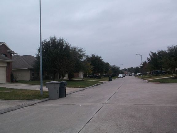 5th image of 19911 Karlanda Ln