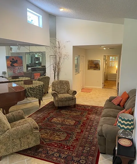 6235 SW 44th St — Photo 14