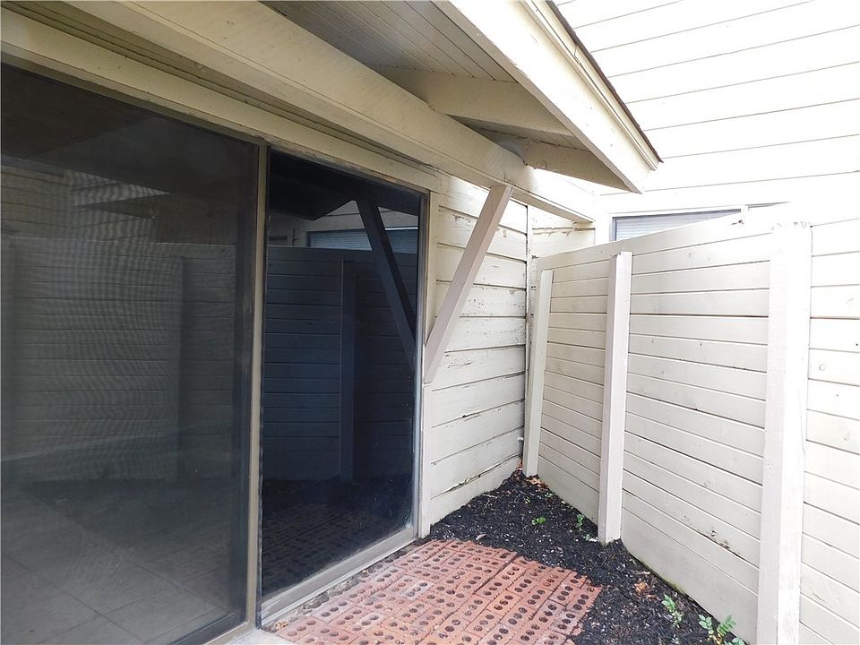 1st image of 4407 Carter Creek Pkwy APT 9