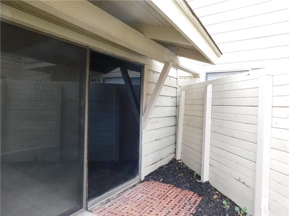 4407 Carter Creek Pkwy APT 9, Bryan, TX 77802