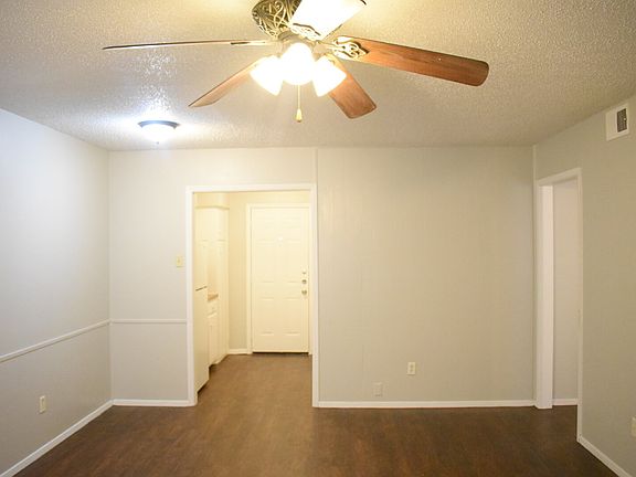 5th image of 3410 Nashville Ave APT C