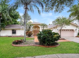 20241 NW 8th St, Hollywood, FL 33029