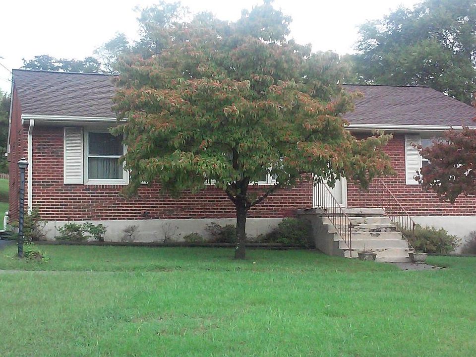 1st image of 3822 Green Valley Dr