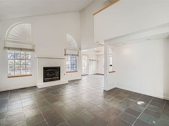 3rd image of 3313 Coral Harbor Dr