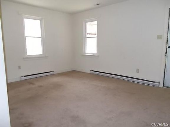 2nd image of 3104 Winchester St