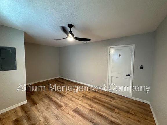 3rd image of 6712 N Harer St #As
