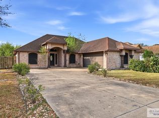 928 Pine Bluff Dr, Brownsville, TX 78526