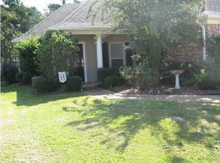 3075 E Fairway Dr, Brandon, MS 39047