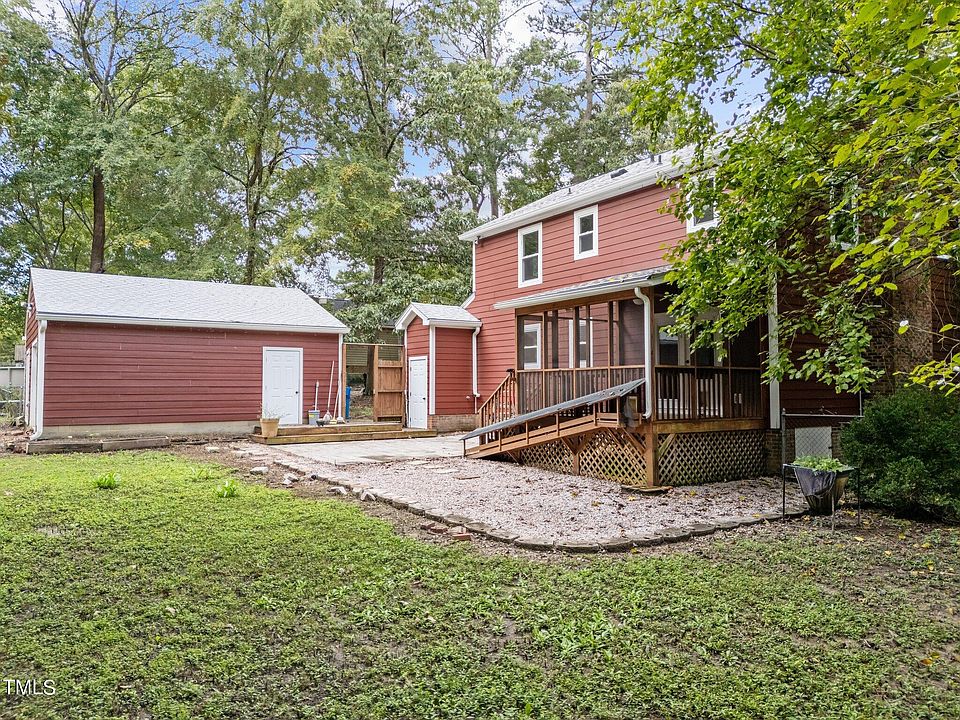 1st image of 1309 Hickory Hollow Ln