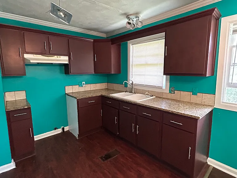 270 Shady Pine Ln — Photo 5