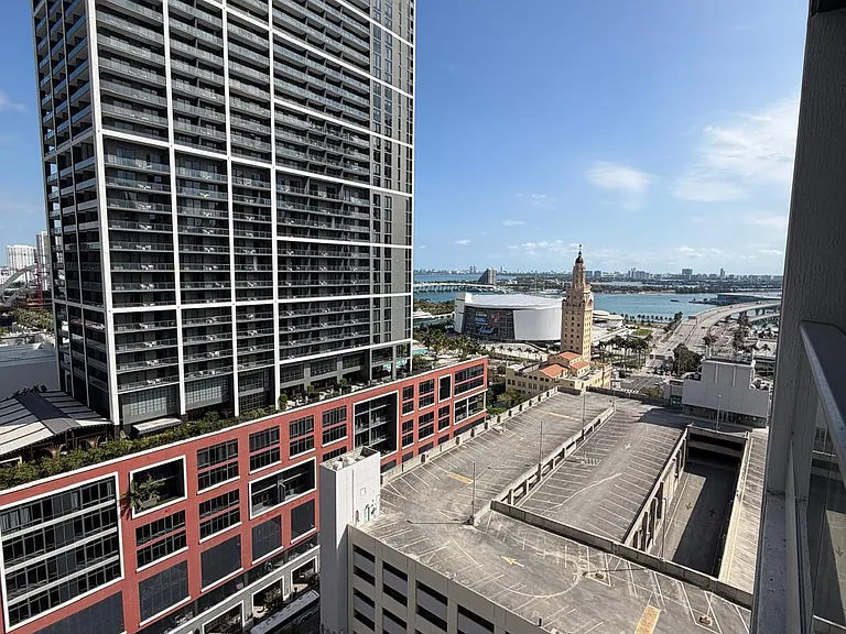 121 NE 5th St #2309 — Photo 9