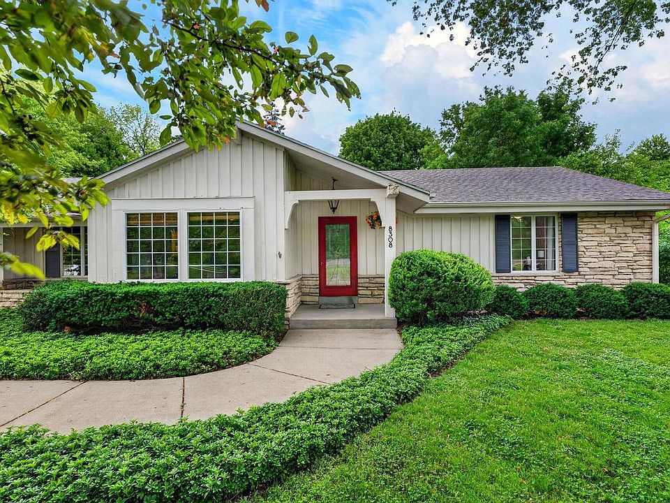 1st image of 8308 N Indian Creek PARKWAY