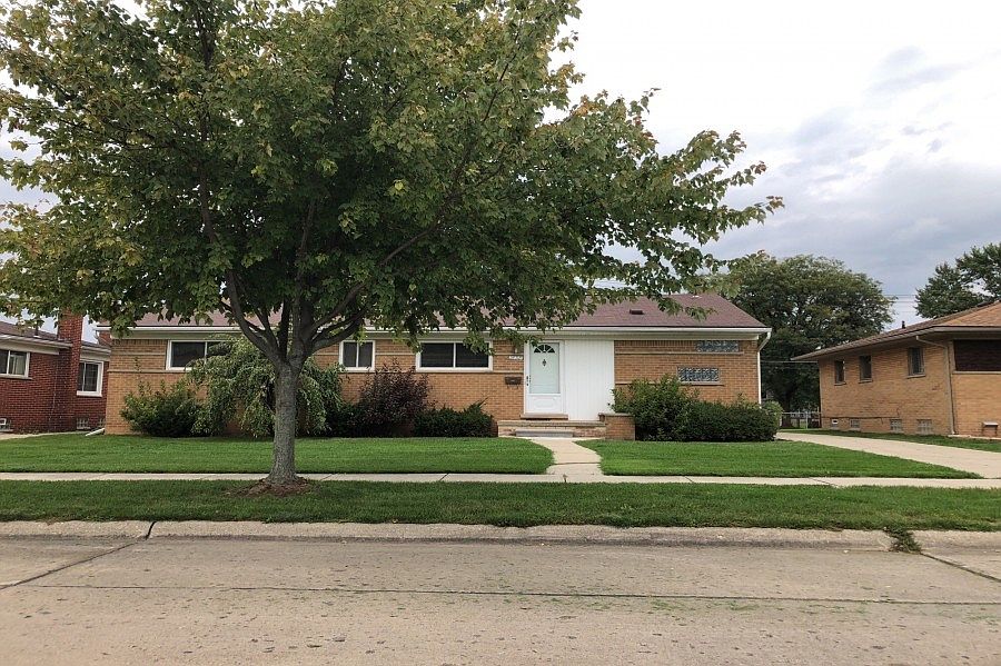 1st image of 28718 Jacquelyn Dr