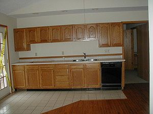 2nd image of 605 Hennepin St